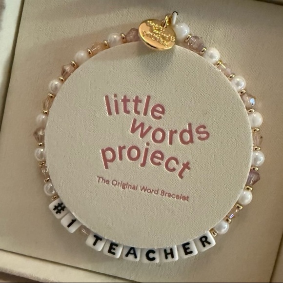 ⚡️Little Words Project "#1 TEACHER"  Bracelet - Picture 2 of 4